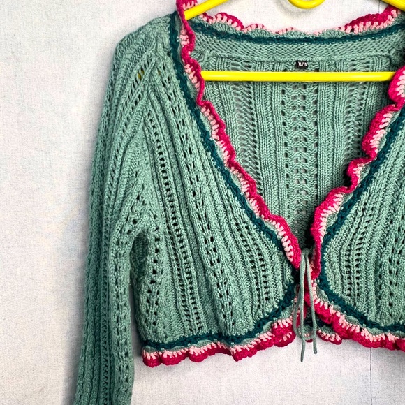 Y2K Cottage-core Crocheted Cardigan - Picture 3 of 5